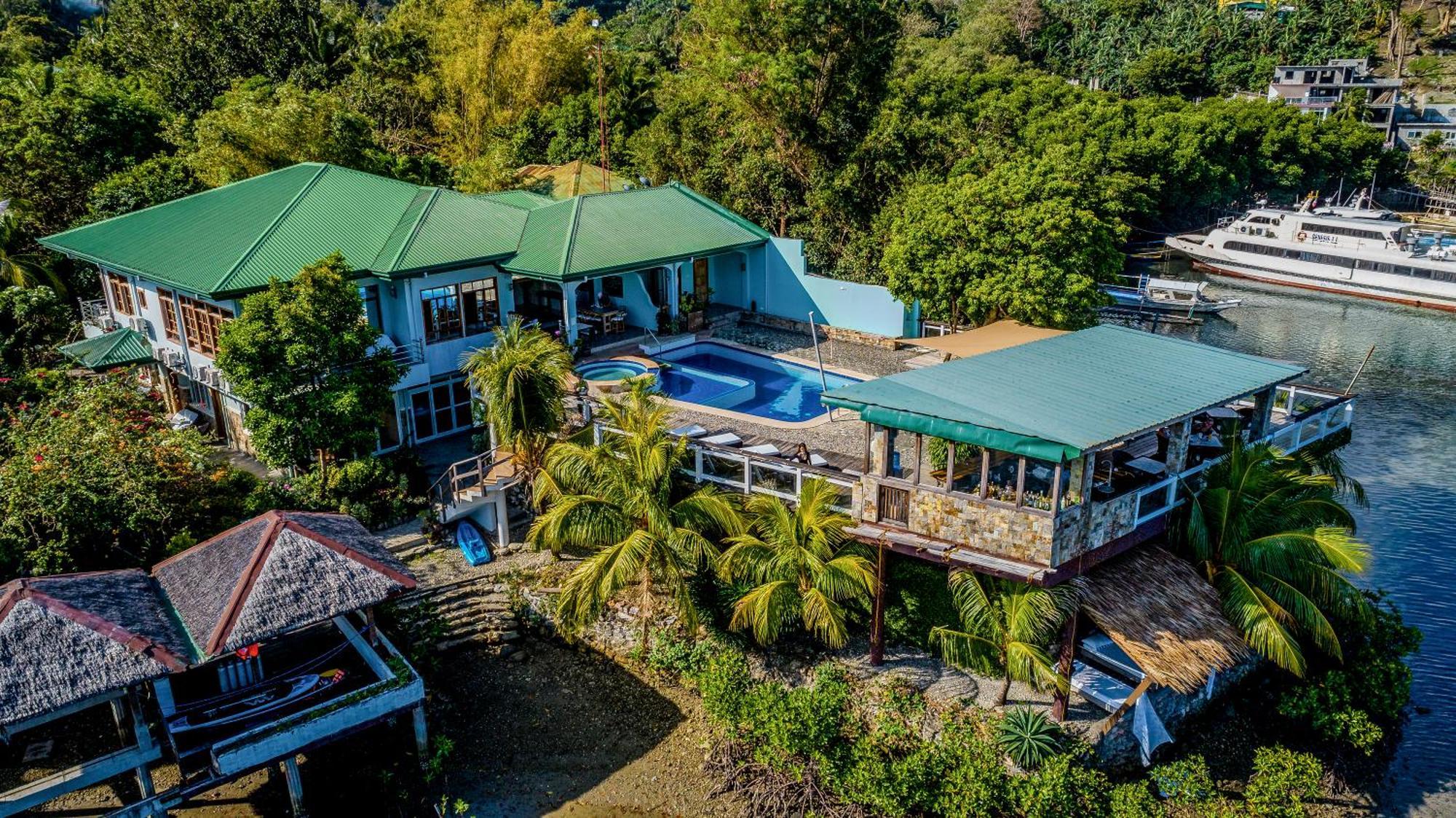 Edgewater Dive&Spa Resort Puerto Galera Exterior foto
